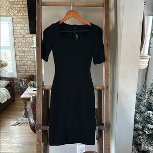 St. John CAVIAR LUXURY MILANO KNIT DRESS 2